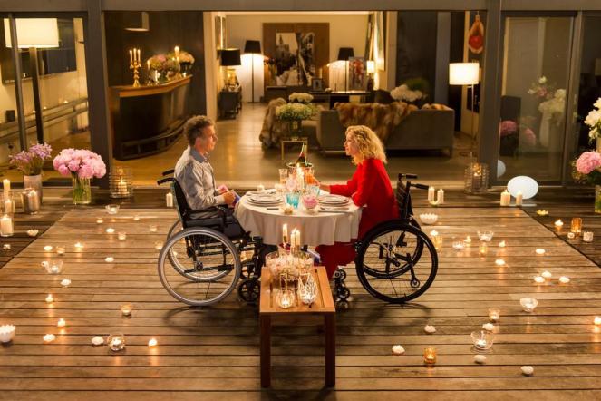 tout-le-monde-debout (1).jpg