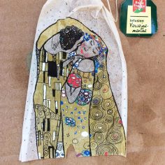 34319669_1765304453506371_4020346876640362496_n