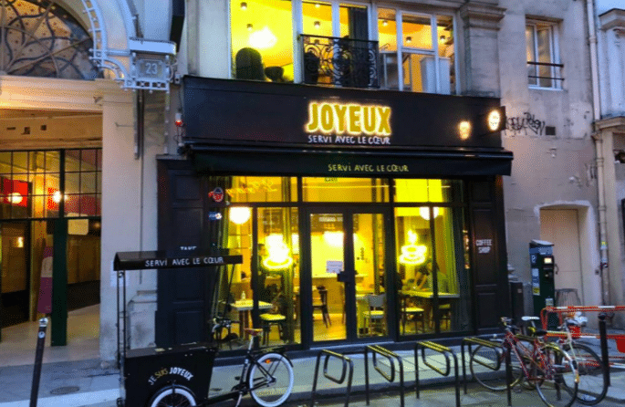cafe_joyeux_paris.png