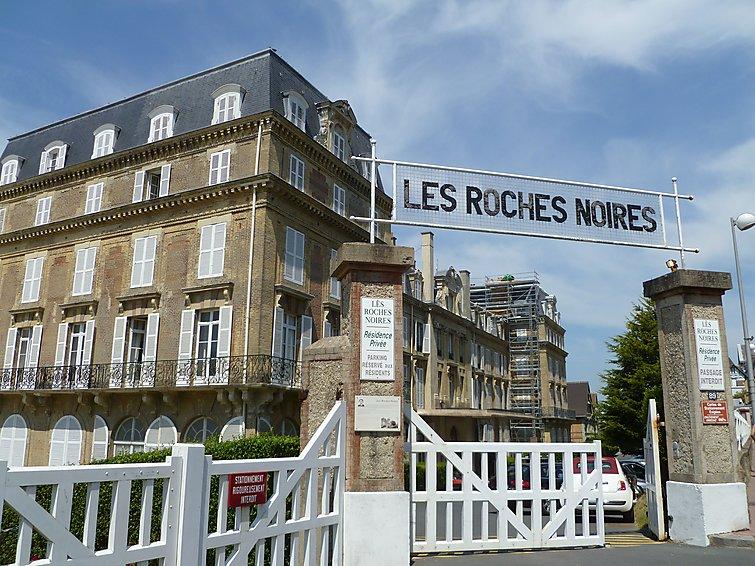 hotelrochesnoires.jpg