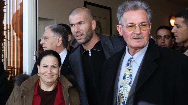 000_par1059899-34fd32-0@1x